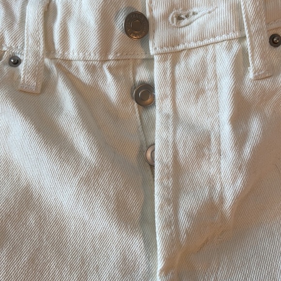 Wild Fable size 6 highest rise white denim shorts - Picture 4 of 4